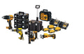 DEWALT DCK5008P2D2T-IT | Kit 5 elettroutensili XR 18V BRUSHLESS con batterie 5Ah e 2Ah e sistema TSTAK